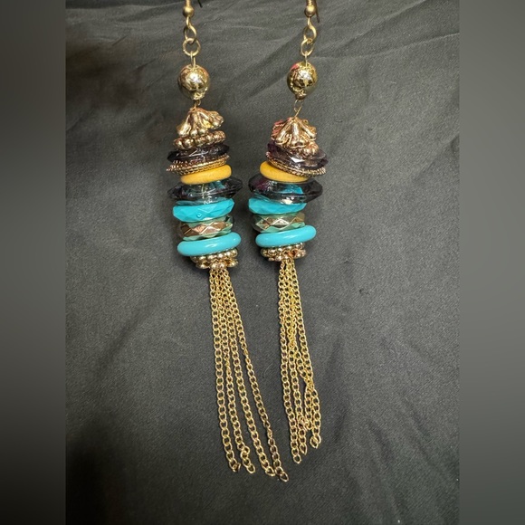 Chunky Gold Chain Earrings - Picture 3 of 5